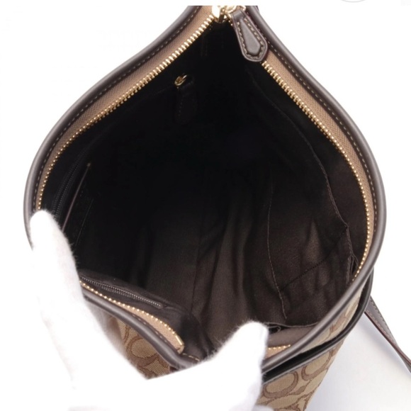Coach Signature Brown Crossbody Bag - Picture 3 of 7